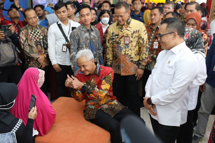 Diapresiasi Menpan RB,...