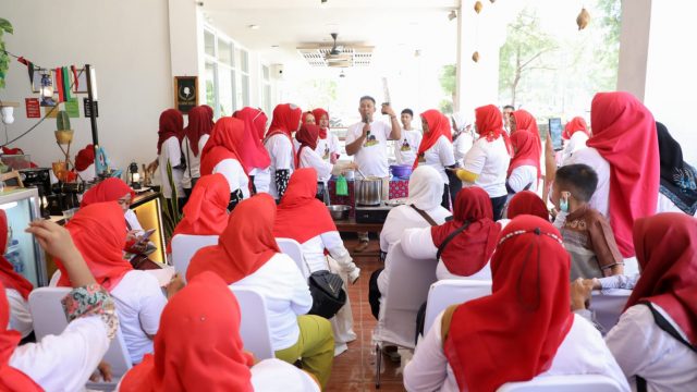 Pelatihan Budidaya Jeruk...