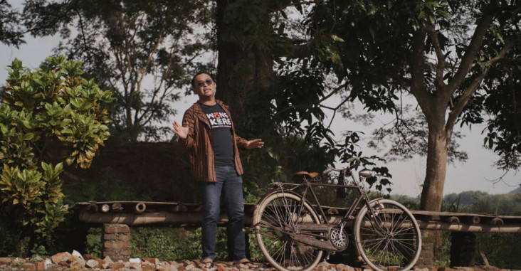 Rilis Lagu Patah Hati...