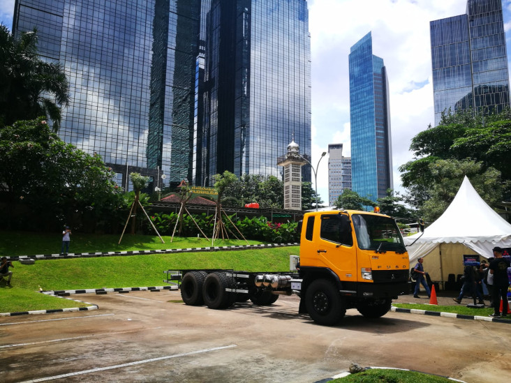 Mitsubishi Fuso Luncurkan...