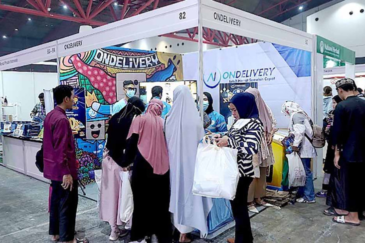 Mengangkat Minat kepada...