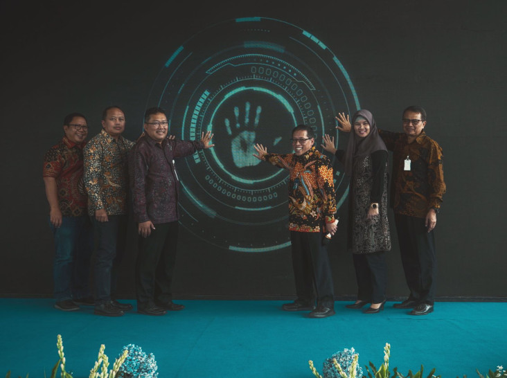 Tingkatkan Keamanan...