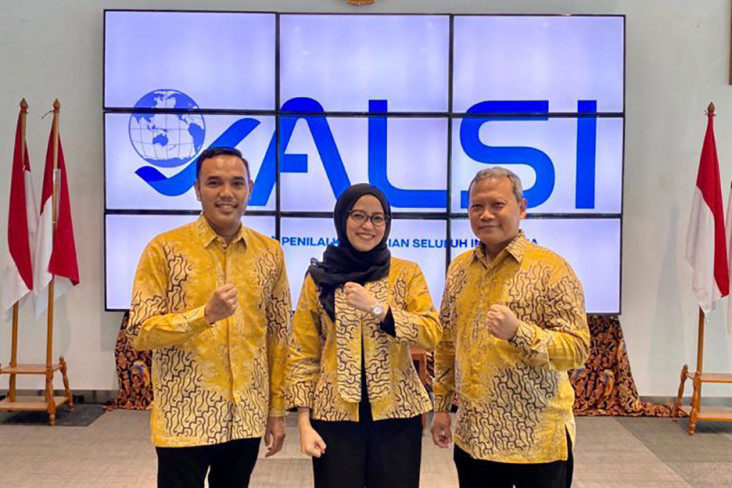 Lembaga Sertifikasi...