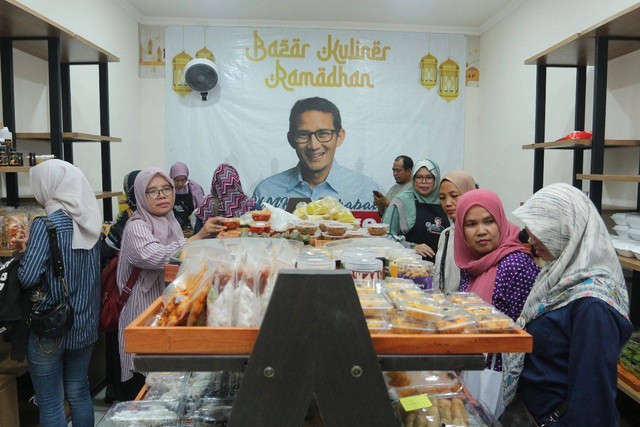 Bazar Kuliner Ramadan...