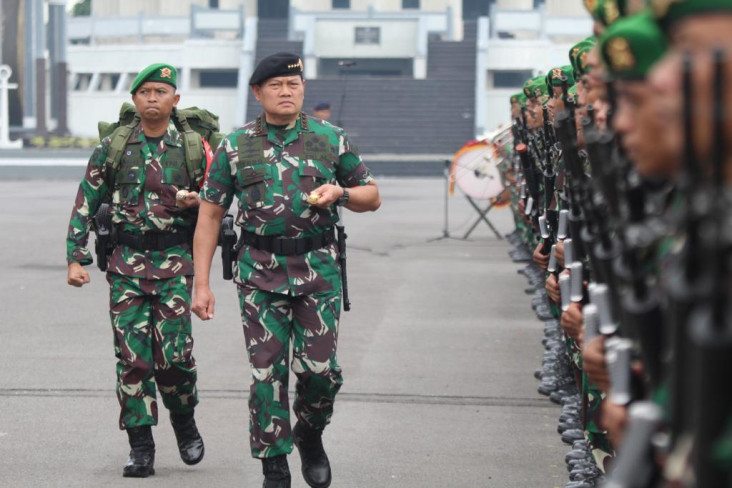 Panglima TNI Lepas 840...