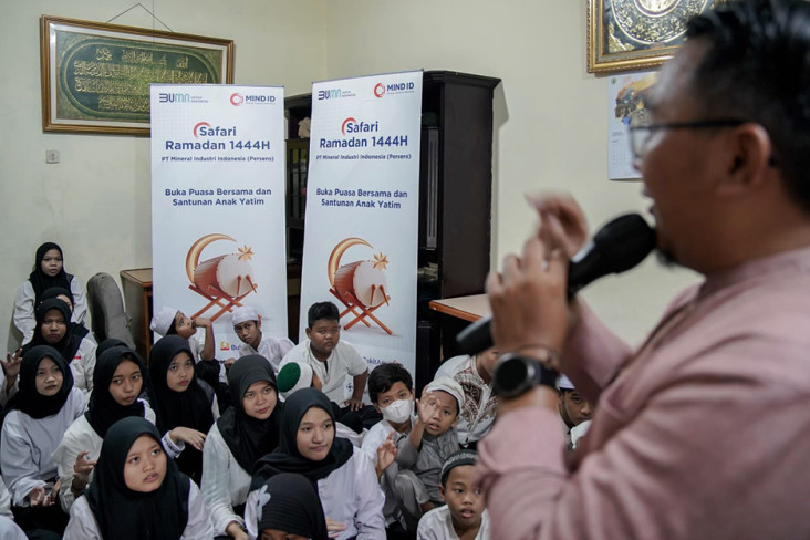 MIND ID Beri Teladan...
