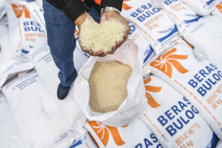 Perbesar Cadangan Beras...