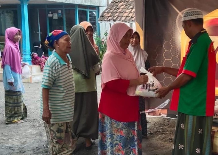 17 Komunitas Serentak...