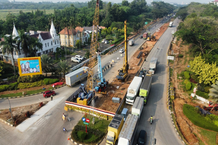 Urai Kemacetan, Pembangunan...
