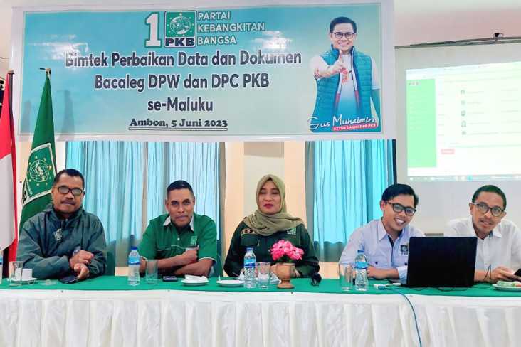 PKB Optimistis Raih...