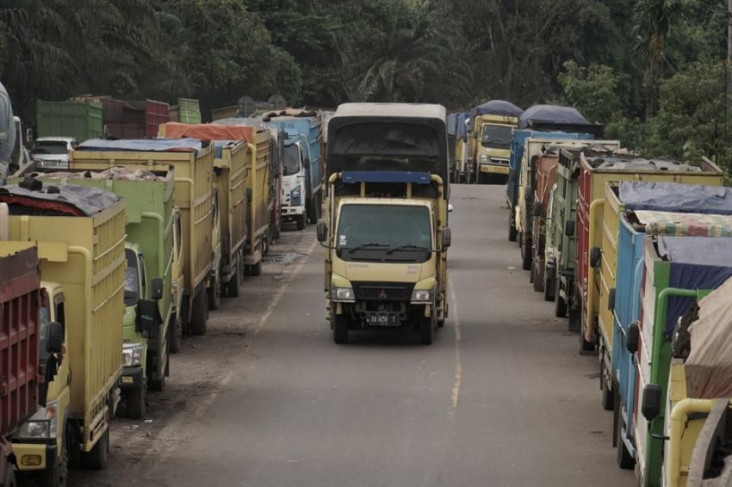 Teknologi Digital Membantu...
