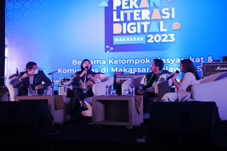 Anak Muda Makassar Antusias...