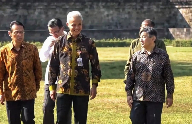 Bertemu Kaisar, Ganjar...