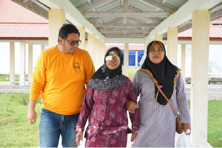 Operasi Katarak Gratis...