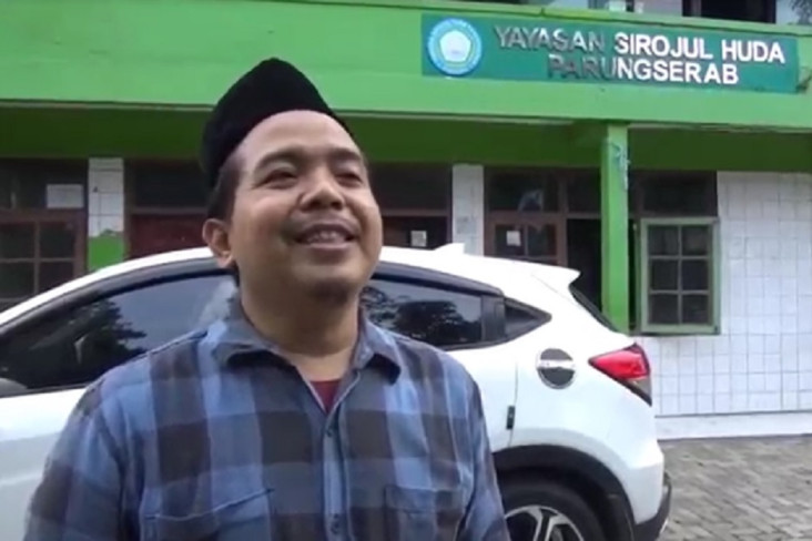 Pengurus Pesantren Sirojul...