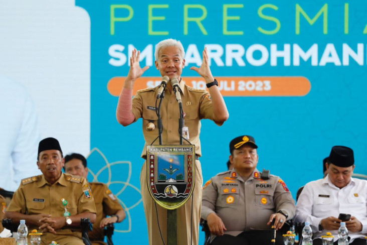 Turunkan Kemiskinan,...