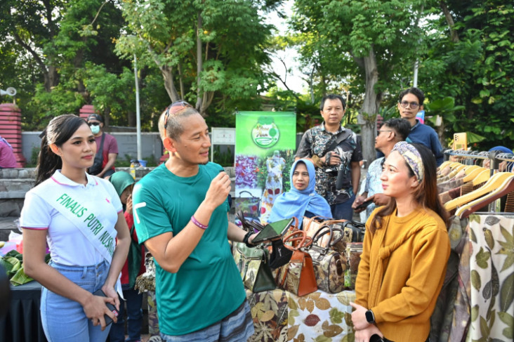 Sandiaga Uno Terjun...