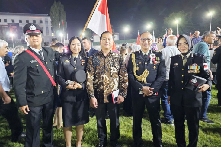 Tiga Anggota Polri Lulus...