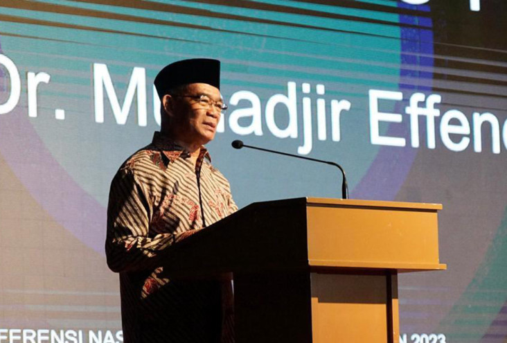 Bangun Bangsa lewat...