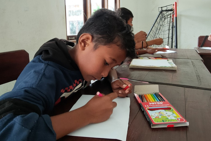 Peduli Pendidikan, Joyko...
