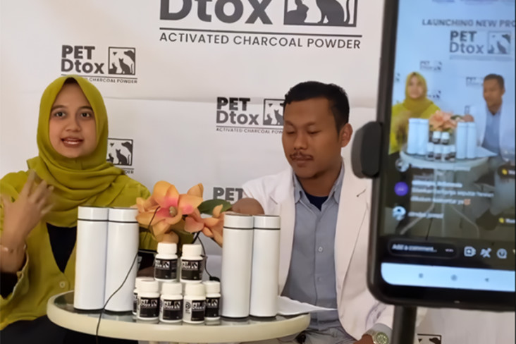 Mengatasi Keracunan...