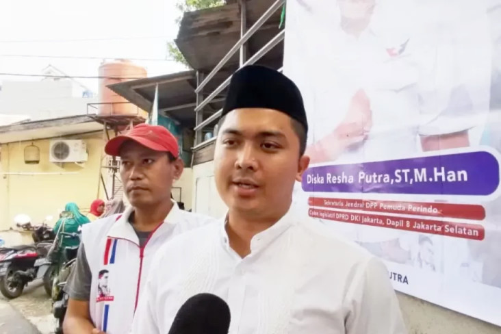 Diska Optimistis Michael...