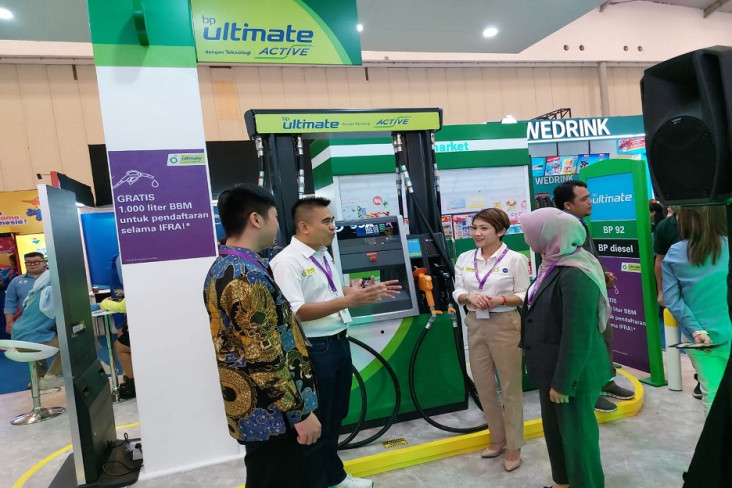 Perluas Bisnis, bp-AKR...