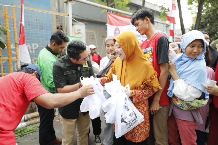 Respons Keluhan Warga,...