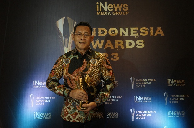 Sukses Ratakan Pembangunan...