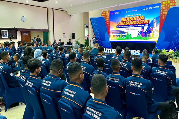 Strategi Perusahaan...