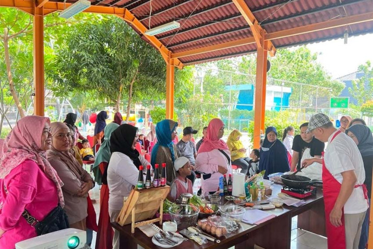 Edukasi Berkelanjutan...