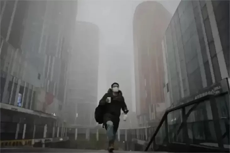 Polusi Udara Memburuk,...