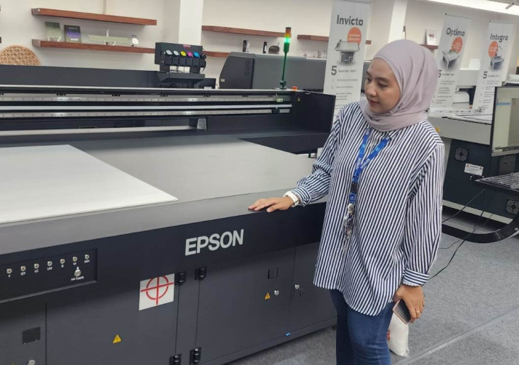 Epson SC-V7000, Printer...