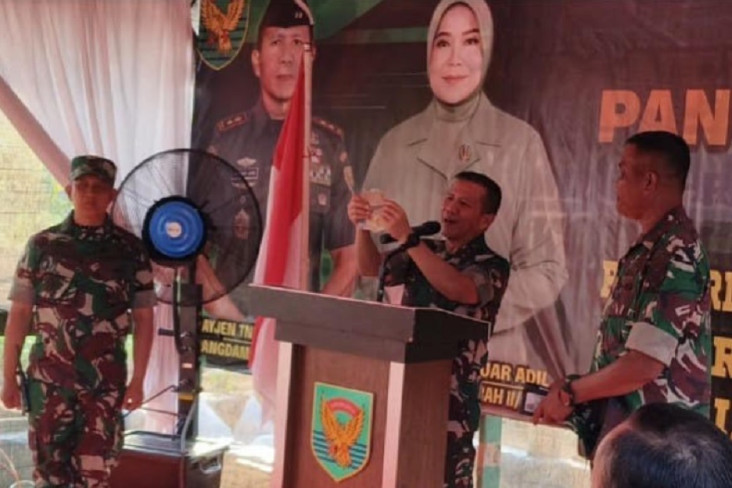 Sidak Isi Dompet Babinsa,...