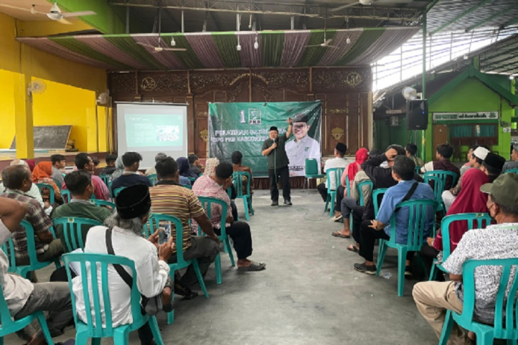 Pelatihan Saksi di Desa...