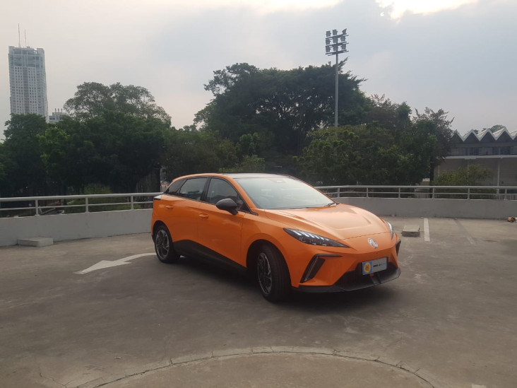 Morris Garages Resmi...
