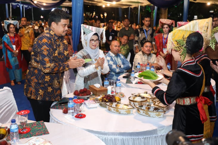 Jamuan Rombongan Komwil...