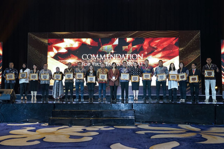 Gold Rangking dalam...