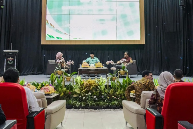 Paparkan Ekonomi Hijau...