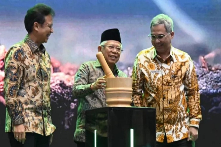 Kemenkes Beri Penghargaan...