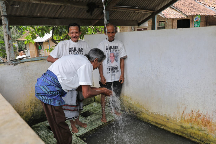 Gardu Ganjar Berikan...