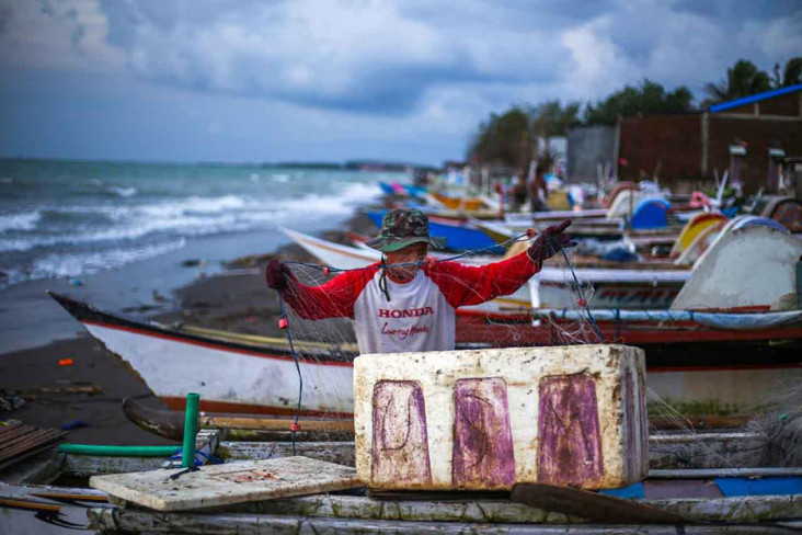 Sektor Maritim Belum...