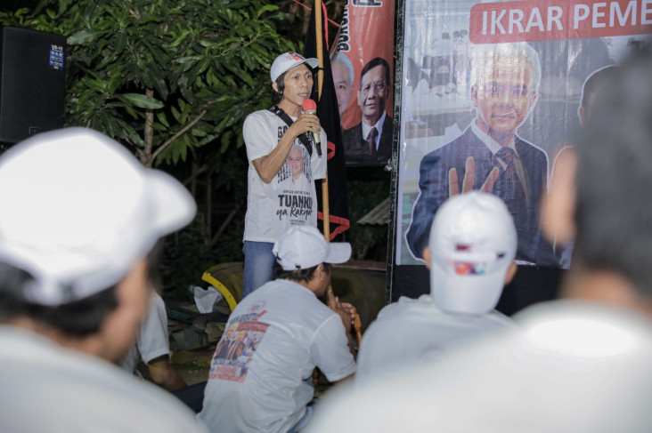 Kampung Buruh Gelar...