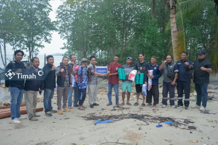 Anggota MIND ID Tebar...