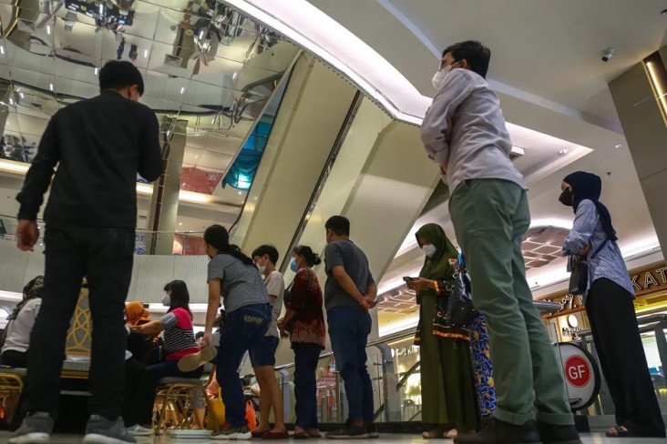 Bisnis Mal Masih Berikan...