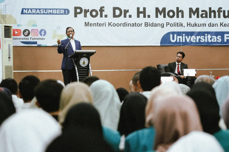 Mahfud MD Ajak Mahasiswa...