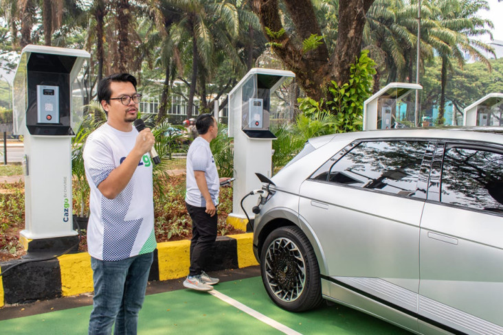 Canggih! EV Charger...