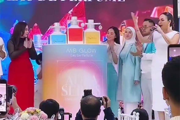 Rilis Produk Parfum...