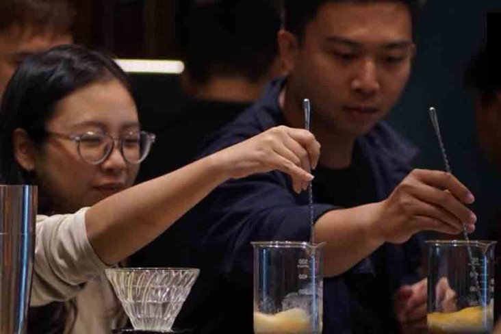 Ajang Mendorong Pelaku...