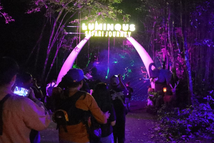 Parade Hutan Menyala...